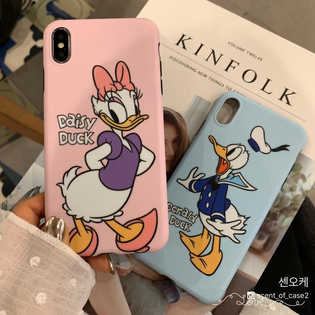 adorable airpods/phone case