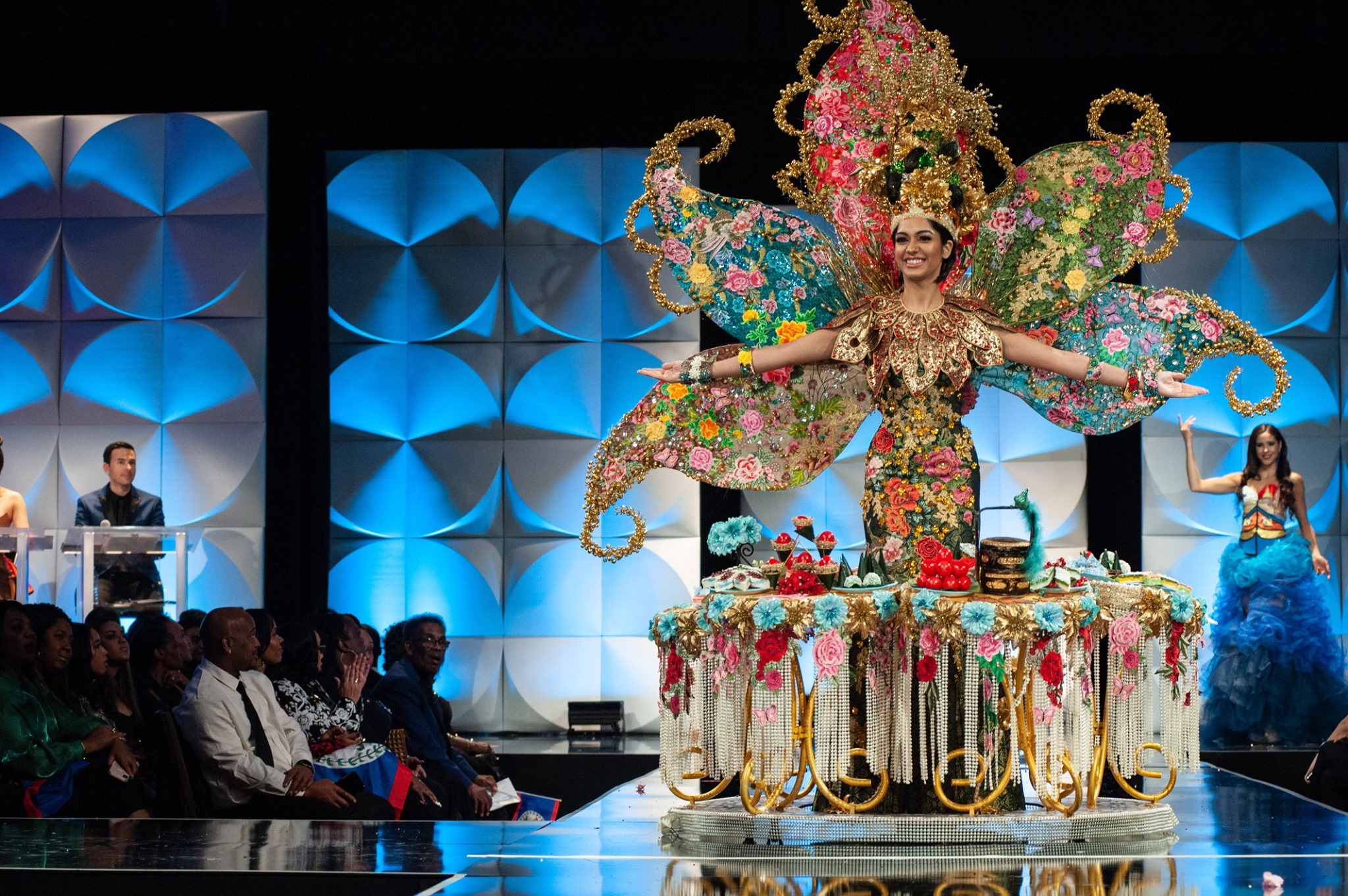 Malaysian wins Best National Costume at Miss Universe 2019